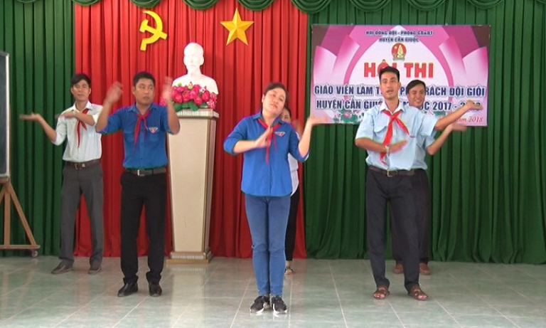 Cần Giuộc: Hội thi gi&aacute;o vi&ecirc;n l&agrave;m tổng phụ tr&aacute;ch