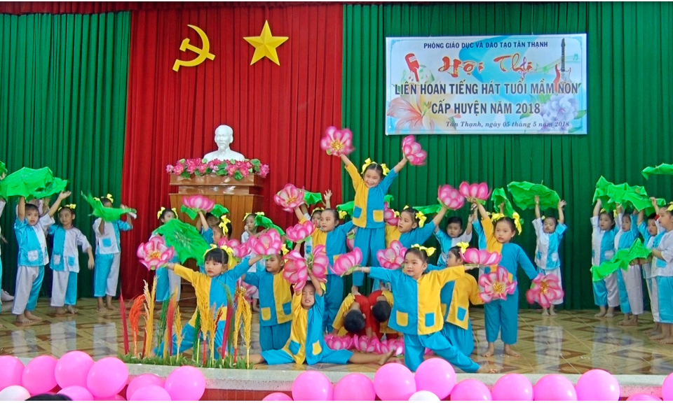 T&acirc;n Thạnh: Hội thi li&ecirc;n hoan tiếng h&aacute;t tuổi mầm non cấp huyện năm 2018