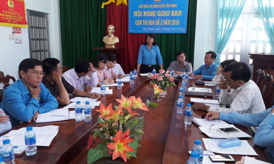 Li&ecirc;n đo&agrave;n Lao động hội nghị giao ban cụm thi đua số 2