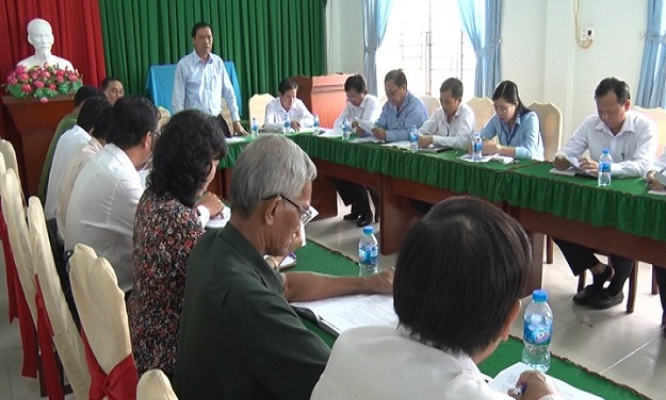 B&iacute; thư huyện ủy Cần Giuộc l&agrave;m việc với Đảng ủy x&atilde; Phước L&yacute;