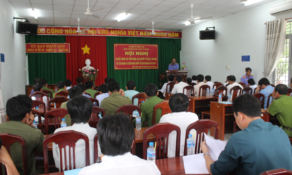 Mộc H&oacute;a: Sơ kết c&ocirc;ng t&aacute;c tiếp nhận, giải quyết tố gi&aacute;c, tin b&aacute;o về tội phạm v&agrave; kiến nghị khởi tố