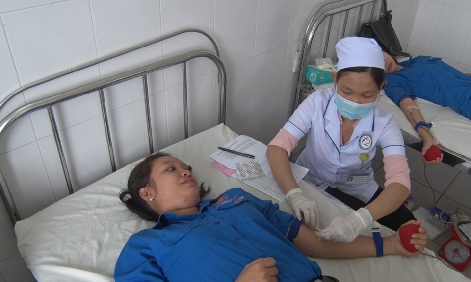 Đức Ho&agrave;: Vận động hiến được 72 đơn vị m&aacute;u t&igrave;nh nguyện