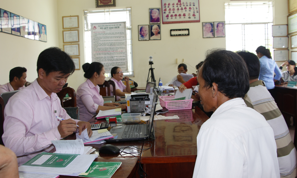 Thủ Thừa: Hiệu quả tổ tiết kiệm v&agrave; vay vốn