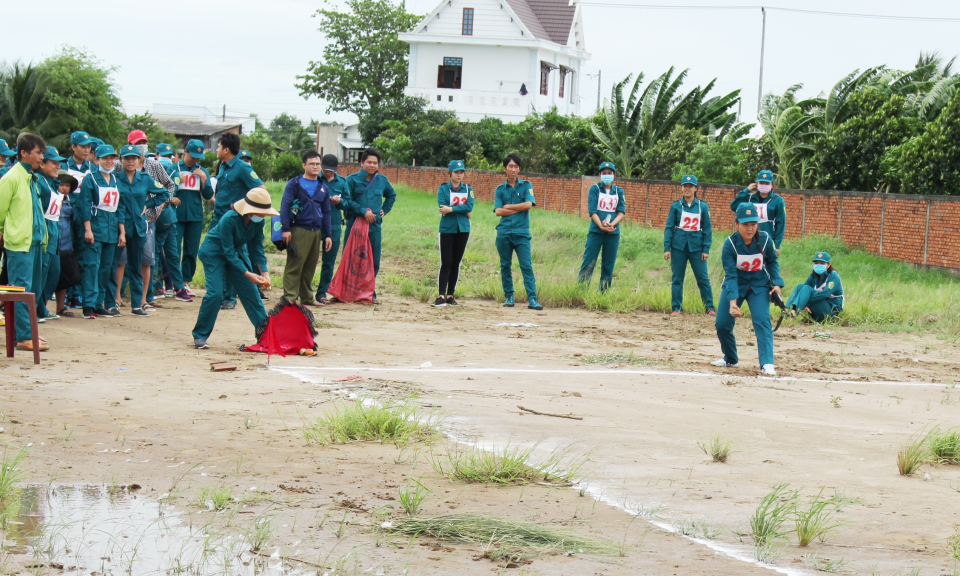 C&acirc;̀n Đước,Thị X&atilde; Kiến Tường : H&ocirc;̣i thao th&ecirc;̉ dục th&ecirc;̉ thao qu&ocirc;́c phòng năm 2018