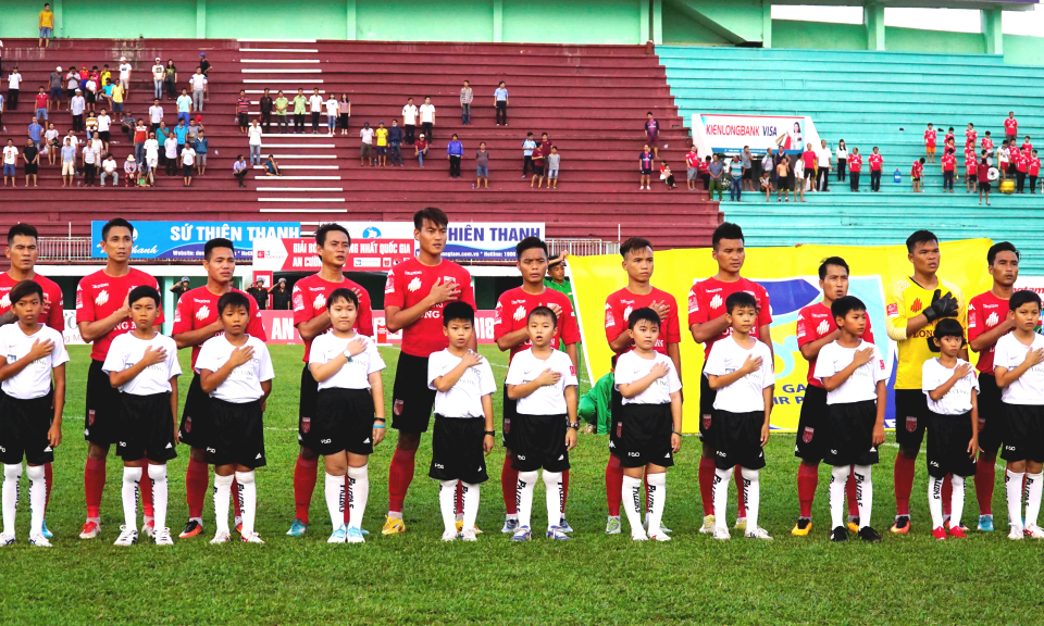 V&ograve;ng 6 Giải HNQG, Long An- XM Fico T&acirc;y Ninh: Long An may mắn gi&agrave;nh trận thắng thứ 2