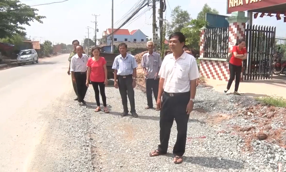 Người b&iacute; thư chi bộ ph&aacute;t huy sức mạnh từ d&acirc;n