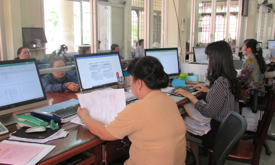 Bến Lức: Nỗ lực trong thực hiện cơ chế một cửa, một cửa li&ecirc;n th&ocirc;ng