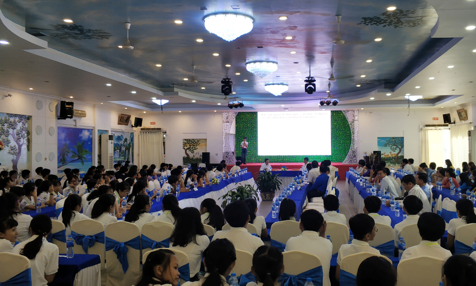 V&igrave; cuộc sống an to&agrave;n, l&agrave;nh mạnh cho trẻ em trong thế giới c&ocirc;ng nghệ số