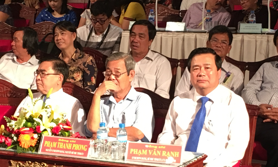 Khai mạc Li&ecirc;n hoan Cải lương to&agrave;n quốc 2018 tại Long An