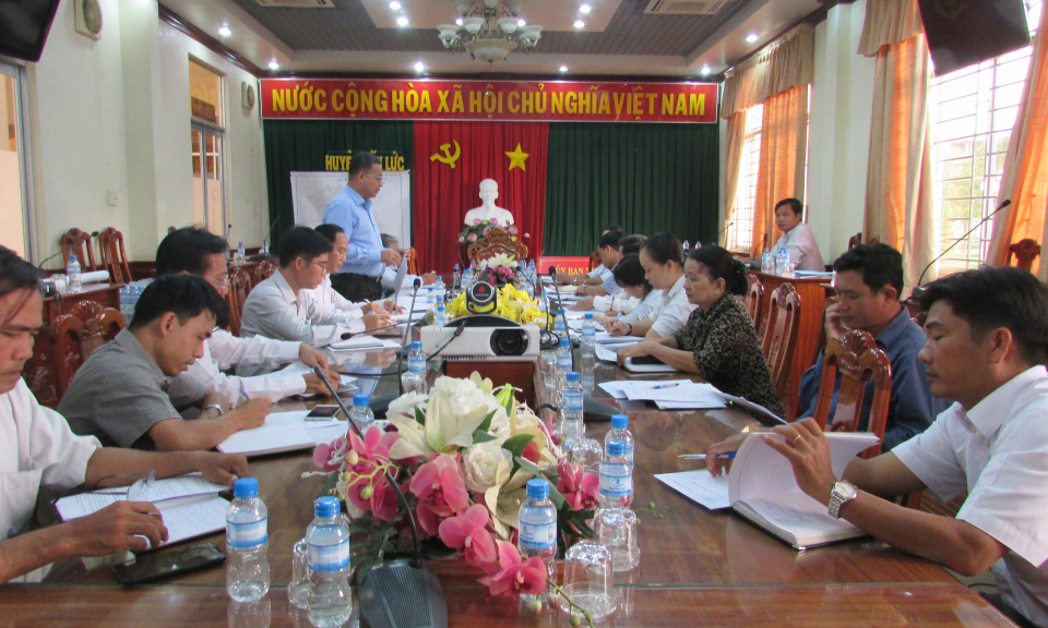 BCH ph&ograve;ng chống lụt b&atilde;o v&agrave; t&igrave;m kiếm cứu nạn kiểm tra tại huyện Bến Lức