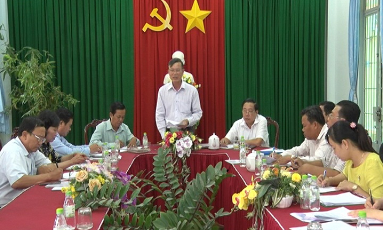 HĐND huyện Cần Giuộc gi&aacute;m s&aacute;t về quản l&yacute; đất đai x&acirc;y dựng