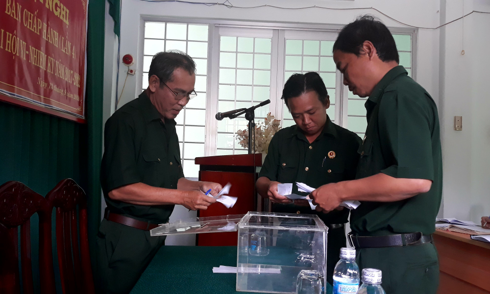 Hội Cựu chiến binh TP. T&acirc;n An hội nghị lần thứ 4