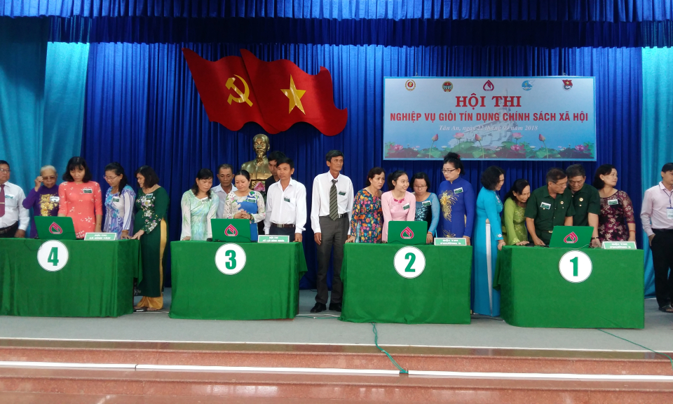 TP T&acirc;n An: Hội thi Nghiệp vụ giỏi t&iacute;n dụng ch&iacute;nh s&aacute;ch x&atilde; hội