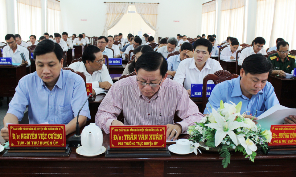 Huyện ủy Cần Đước hội nghị giao ban c&aacute;c tổ chức cơ sở đảng