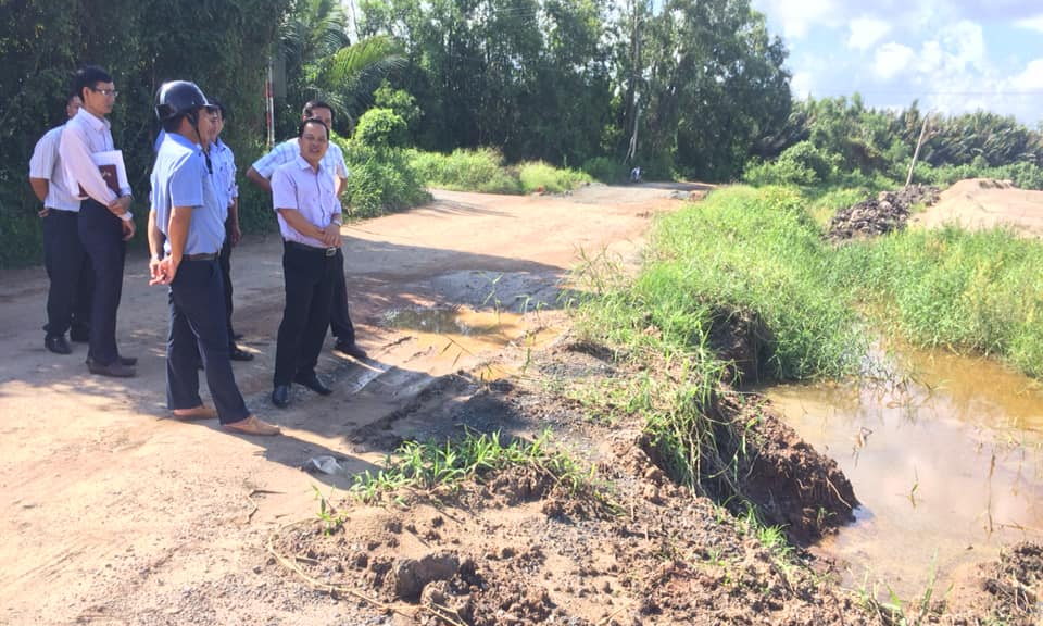 Bến Lức: Th&aacute;o gỡ kh&oacute; khăn đẩy nhanh tiến độ thi c&ocirc;ng đường tỉnh 816