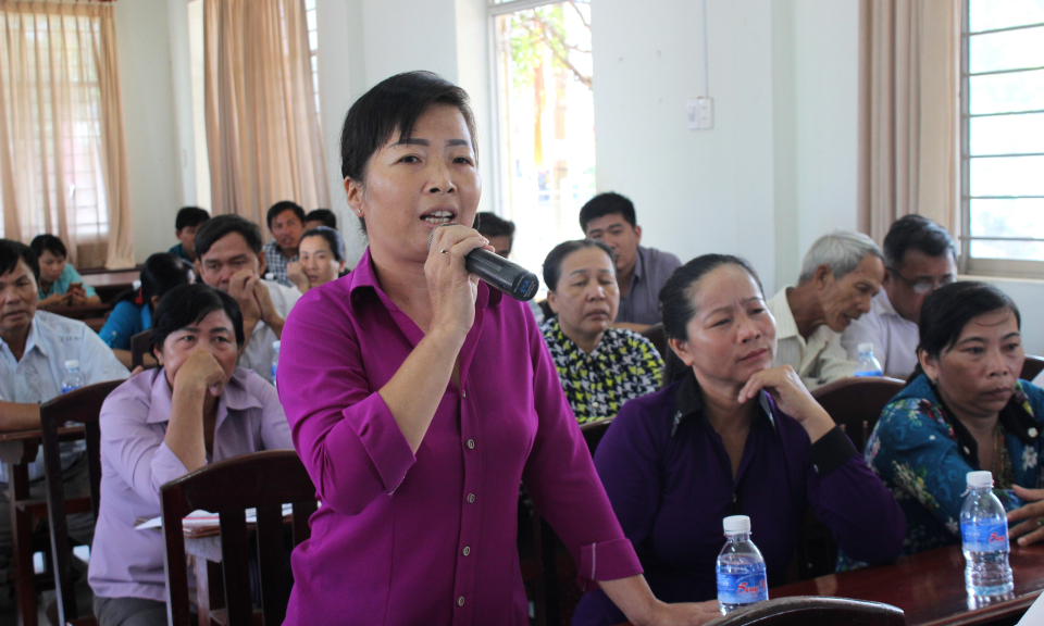 Đại biểu quốc hội tiếp x&uacute;c cử tri T&acirc;n Thạnh, Mộc H&oacute;a