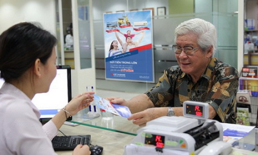 K&iacute;ch cầu tiền gửi, ng&acirc;n h&agrave;ng đua nhau tăng l&atilde;i suất huy động c&ugrave;ng khuyến m&atilde;i