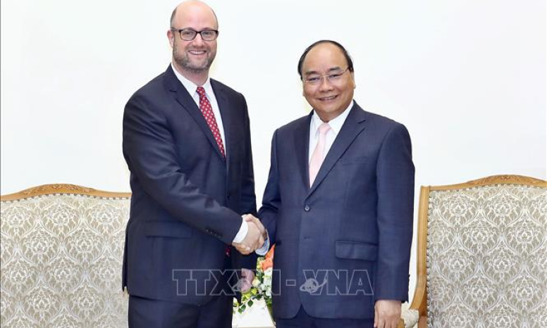 Thủ tướng Nguyễn Xu&acirc;n Ph&uacute;c tiếp đo&agrave;n doanh nghiệp Hoa Kỳ