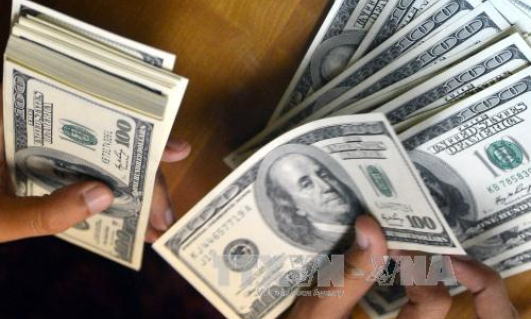 Đồng USD yếu hỗ trợ gi&aacute; v&agrave;ng
