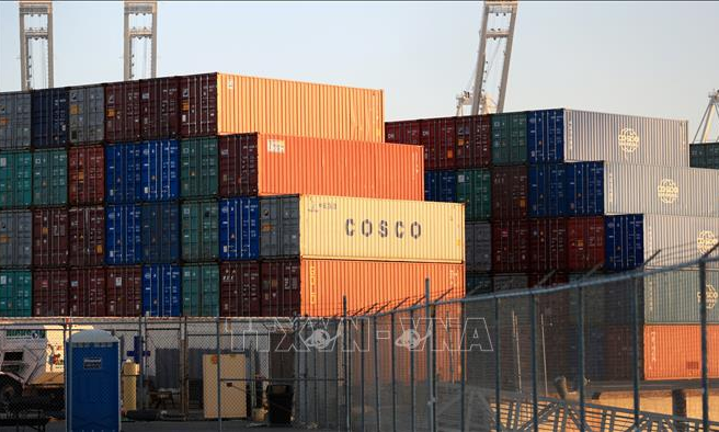 Căng thẳng thương mại từ ch&iacute;nh s&aacute;ch bảo hộ của Mỹ đe dọa tăng trưởng kinh tế to&agrave;n cầu