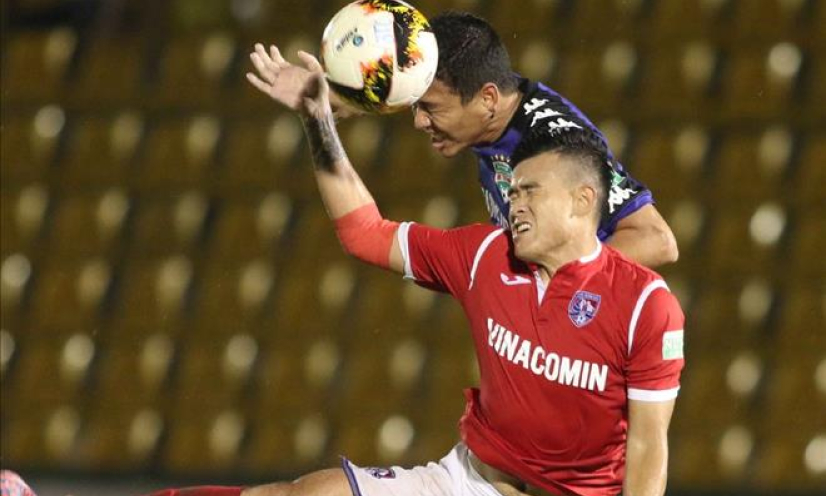 Trọng t&agrave;i mắc sai lầm khiến Than Quảng Ninh su&yacute;t thua B.B&igrave;nh Dương