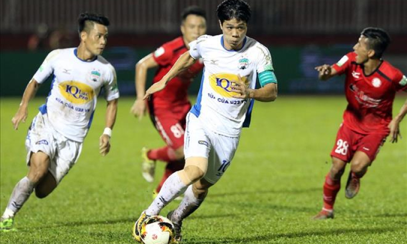 TPHCM nhấn ch&igrave;m HAGL trong ng&agrave;y C&ocirc;ng Phượng lập c&uacute; đ&uacute;p