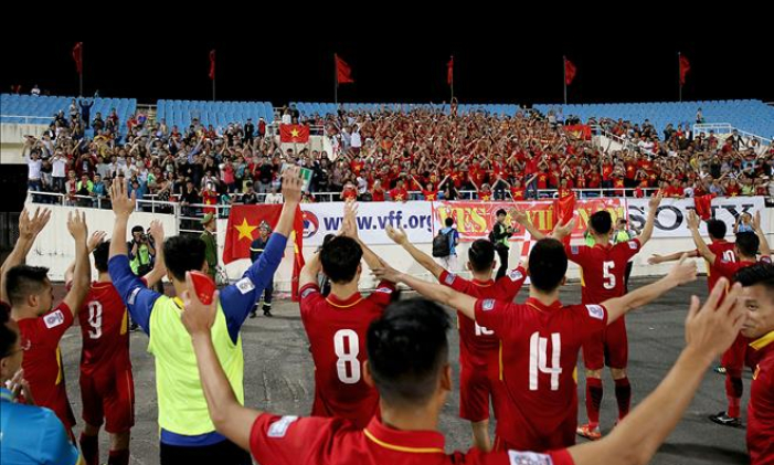 ĐT Việt Nam vẫn bỏ xa Th&aacute;i Lan 20 bậc tr&ecirc;n bảng xếp hạng FIFA