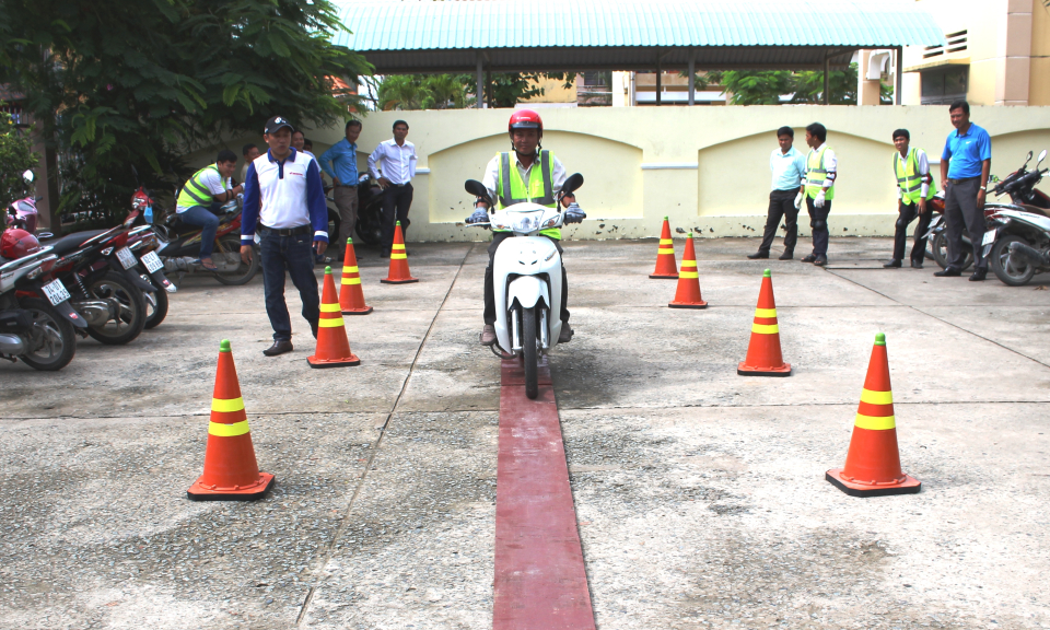 Cần Đước: Hội thi t&igrave;m hiểu ph&aacute;p luật An to&agrave;n giao th&ocirc;ng năm 2018