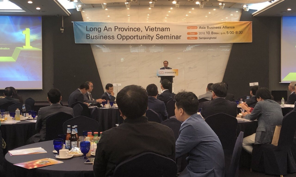 Đo&agrave;n c&ocirc;ng t&aacute;c của tỉnh Long An tổ chức hội thảo x&uacute;c tiến đầu tư tại H&agrave;n Quốc