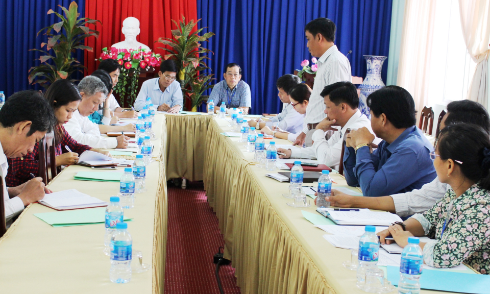 Sở Th&ocirc;ng tin v&agrave; Truyền th&ocirc;ng tỉnh Long An l&agrave;m việc tại Cần Đước