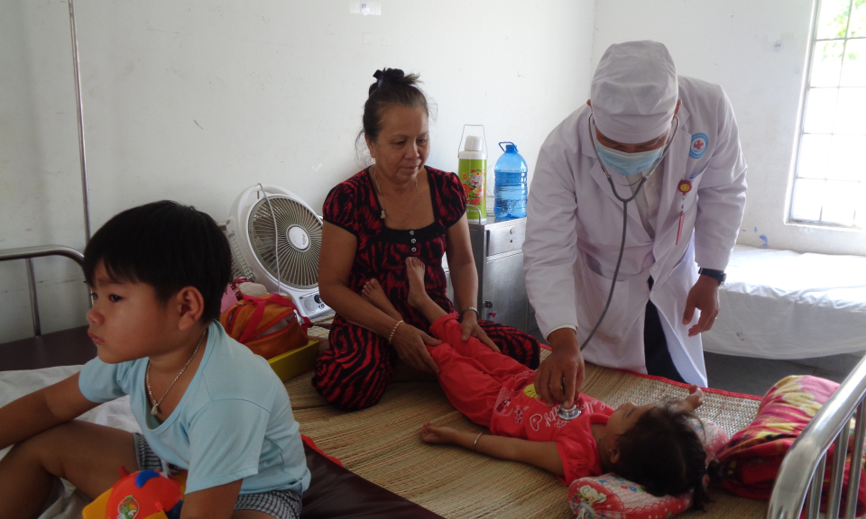 Cần Giuộc: Chủ động ph&ograve;ng bệnh Tay ch&acirc;n miệng