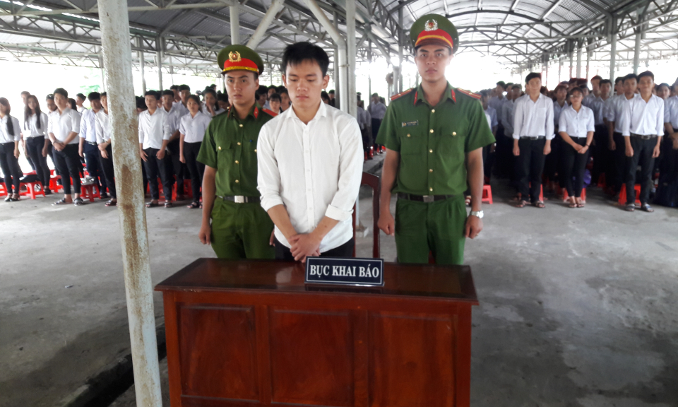 Phi&ecirc;n to&agrave; giả định tại huyện T&acirc;n Thạnh