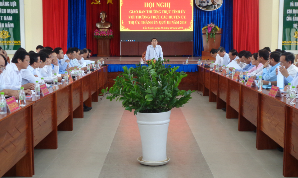 Tỉnh ủy Long An hội nghị giao ban với huyện ủy, thị ủy, th&agrave;nh ủy