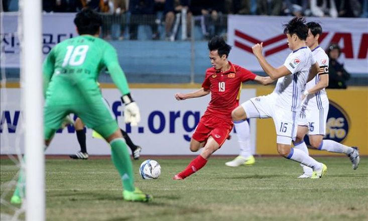 ĐT Việt Nam đối đầu đội b&oacute;ng cũ của Xu&acirc;n Trường tại H&agrave;n Quốc