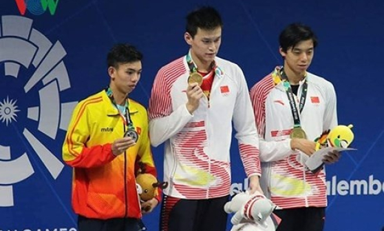 Nguyễn Huy Ho&agrave;ng gi&agrave;nh HCV Olympic trẻ, vượt chuẩn A Olympic Tokyo