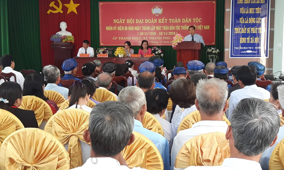 Bến Lức: Ng&agrave;y hội đại đo&agrave;n kết to&agrave;n d&acirc;n tộc điểm ở ấp Thanh Hiệp