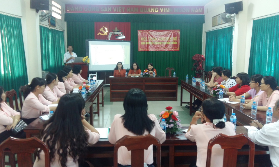 TP T&acirc;n An: Hội thảo chuy&ecirc;n đề &ldquo;N&acirc;ng cao chất lượng giảng dạy m&ocirc;n Ngữ văn”