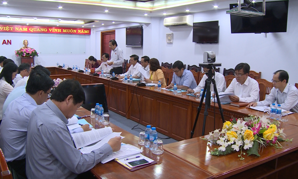 Long An: HĐND Tỉnh gi&aacute;m s&aacute;t hoạt động UBND Tỉnh về thủ tục h&agrave;nh ch&iacute;nh