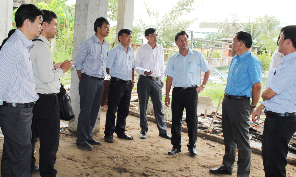 Cần Đước: Kiểm tra tiến độ thi c&ocirc;ng trường học tại x&atilde; Long H&ograve;a, Long Cang