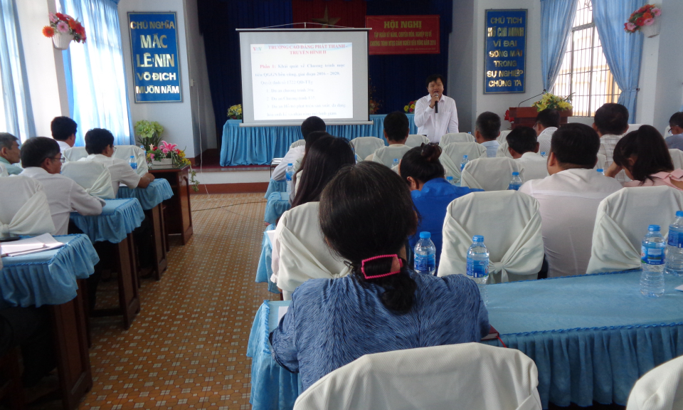 Cần Giuộc: Tập huấn nghiệp vụ Chương tr&igrave;nh mục ti&ecirc;u quốc gia giảm ngh&egrave;o bền vững