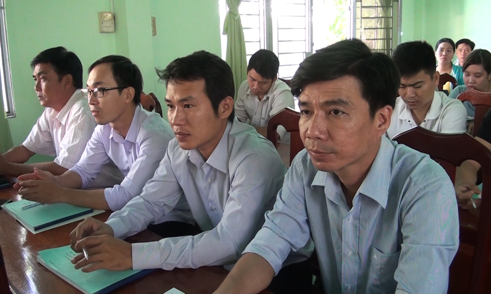 Đức H&ograve;a: Khai giảng lớp Đảng vi&ecirc;n mới đợt 3/2018