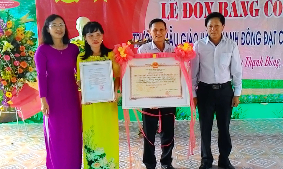 T&acirc;n Thạnh: Trường Mẫu gi&aacute;o Hậu Thạnh Đ&ocirc;ng đạt chuẩn quốc gia mức độ 2