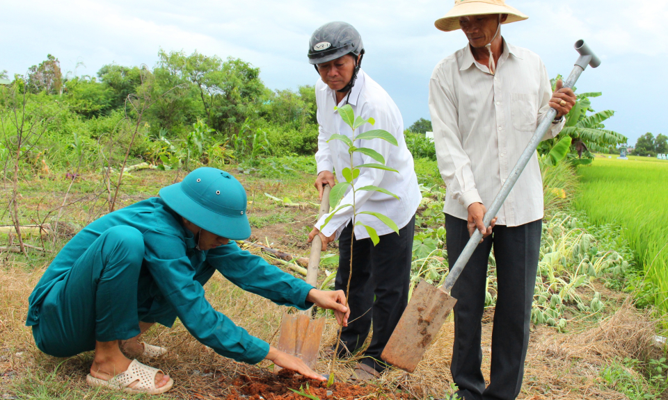 Lực lượng vũ trang huyện Cần Đước thực hiện tốt c&ocirc;ng t&aacute;c d&acirc;n vận