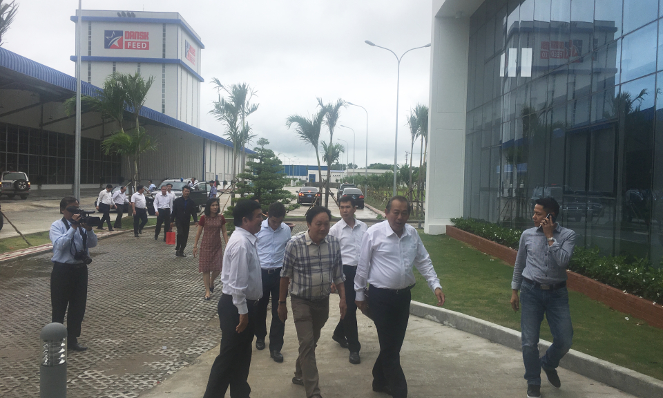 ĐB Quốc hội, Ph&oacute; Thủ tướng Trương H&ograve;a B&igrave;nh thăm c&aacute;c doanh nghiệp tỉnh Long An.