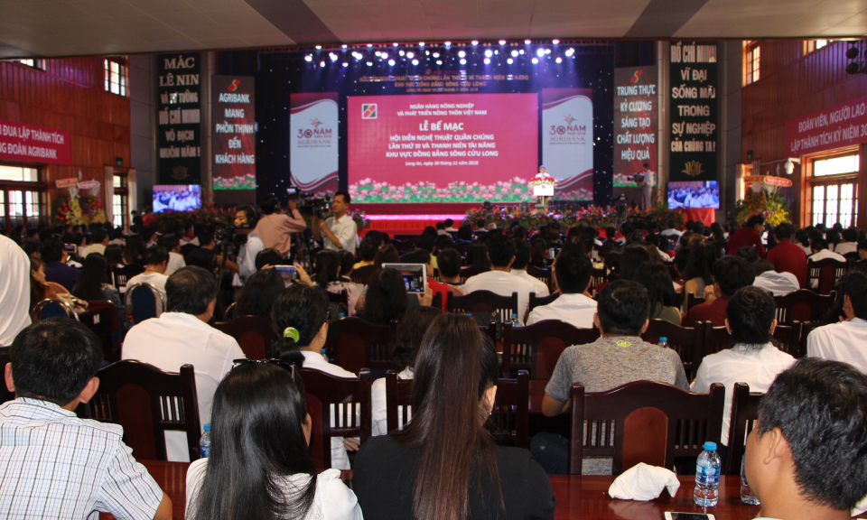 Agribank bế mạc hội diễn nghệ thuật quần ch&uacute;ng lần thứ III