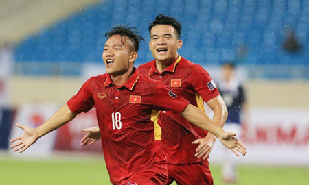 Đinh Thanh Trung tuy&ecirc;n bố gi&atilde; từ đội tuyển Việt Nam