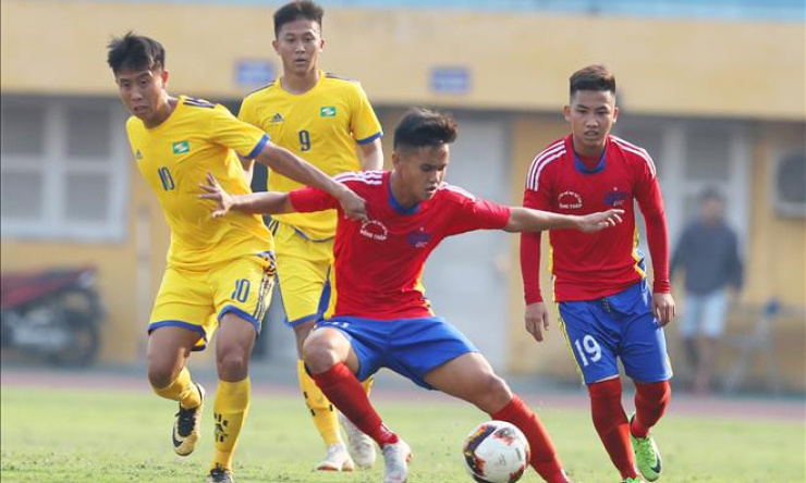 Nghệ An v&agrave; Thừa Thi&ecirc;n Huế thắng trận mở m&agrave;n tại bảng B b&oacute;ng đ&aacute; nam