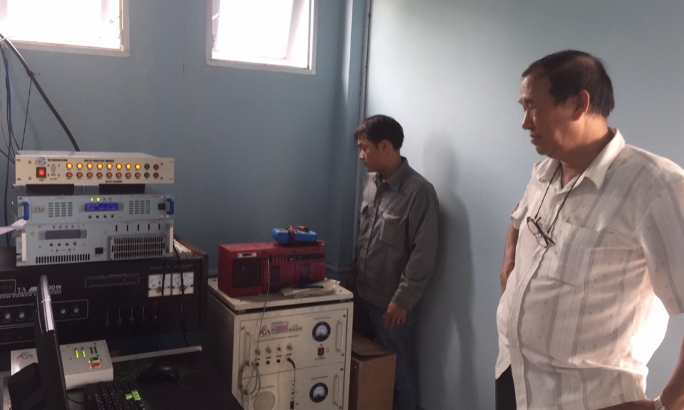 T&acirc;n Hưng: Đầu tư m&aacute;y ph&aacute;t s&oacute;ng FM 700W