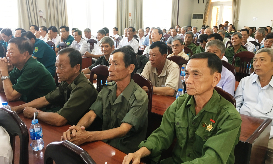 Kiến Tường: Gặp mặt kỷ niệm 40 năm chiến thắng chiến tranh bi&ecirc;n giới T&acirc;y Nam