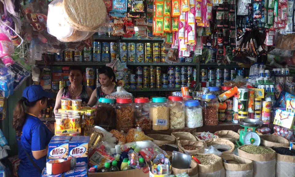 Bến Lức: Chuẩn bị nguồn h&agrave;ng ho&aacute; phục vụ tết nguy&ecirc;n đ&aacute;n